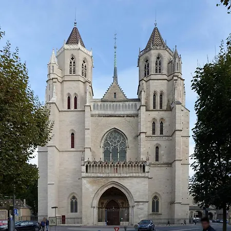 Le Saint Be Confort-centre-ville - 8 Voyageurs 디종