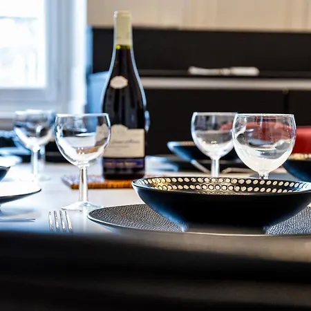 Le Saint Be Confort-centre-ville - 8 Voyageurs 아파트 디종