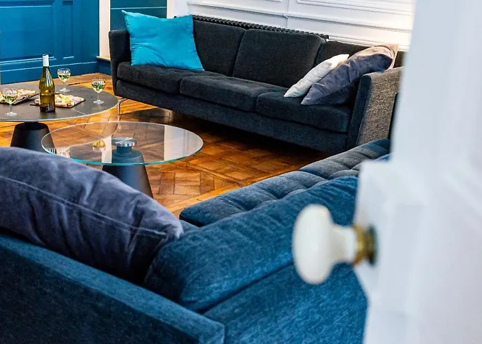 Le Saint Be Confort-centre-ville - 8 Voyageurs *