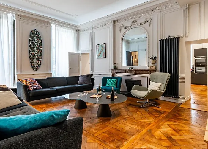 Le Saint Be Confort-centre-ville - 8 Voyageurs דיז'ון